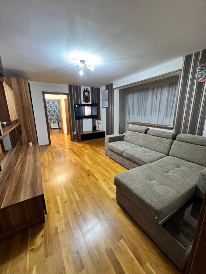 Debo Apartament Lugoj Eksteriør bilde