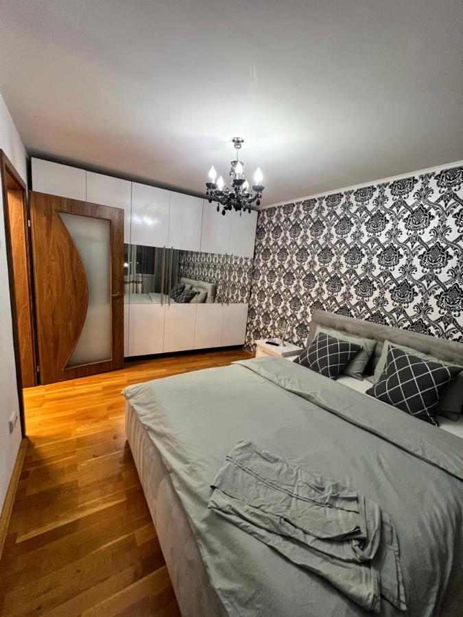 Debo Apartament Lugoj Eksteriør bilde