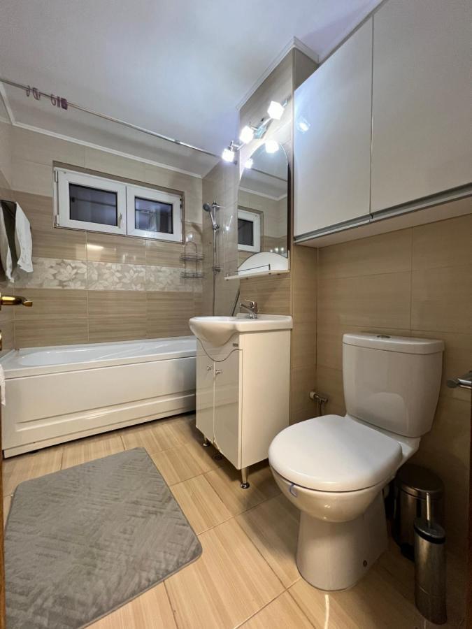 Debo Apartament Lugoj Eksteriør bilde